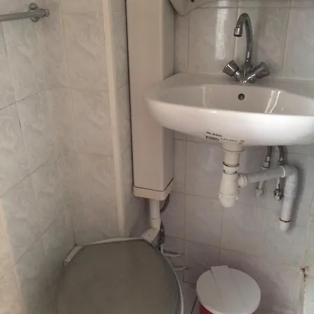 Stanislas Sans Ascenseur 2* Parigi