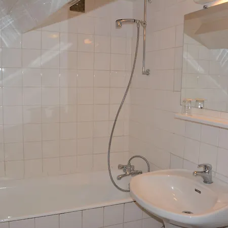 Stanislas Sans Ascenseur Hotell 2*